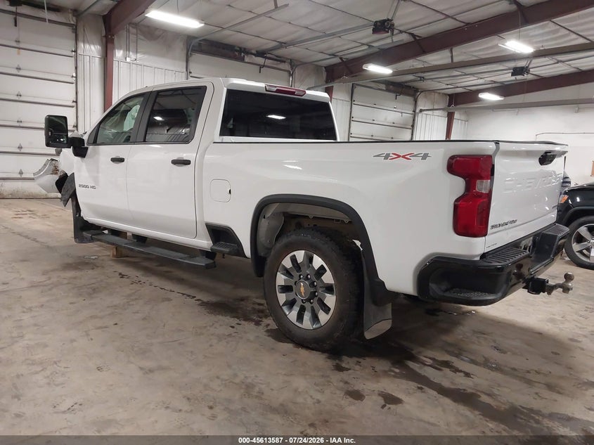 2026 CHEVROLET SILVERADO 2500 HD auction photo 3