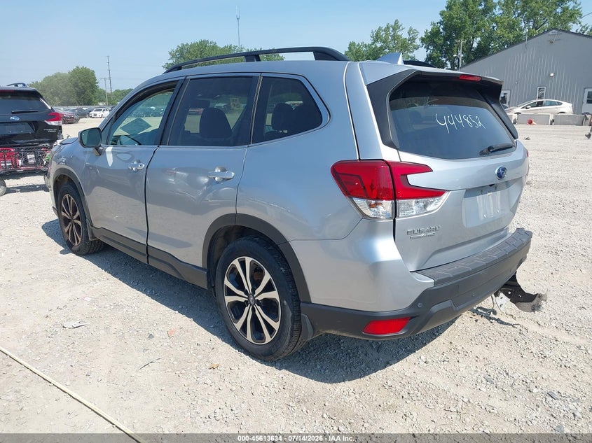 2019 SUBARU FORESTER auction photo 3
