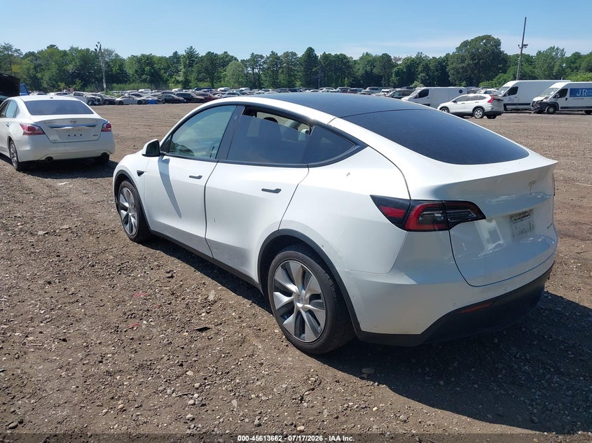 Vin: 5yjygdee6mf106907, lot: 46112112, tesla model y long range dual motor all-wheel drive 20213
