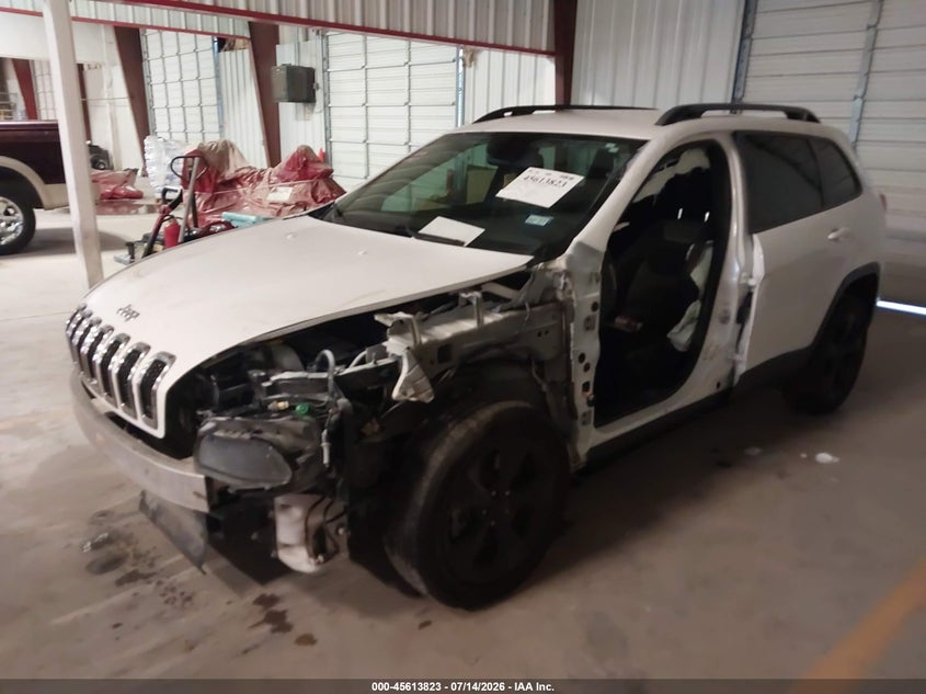 2018 Jeep Cherokee, Front End, IAAI, VIN 1C4PJLCB3JD518334 — photo 2