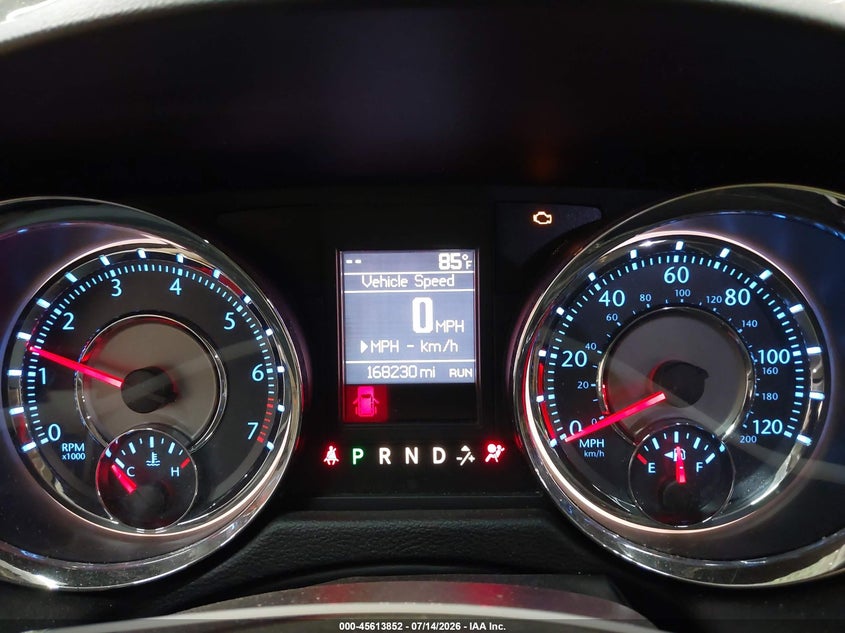 2014 CHRYSLER TOWN & COUNTRY auction photo 7