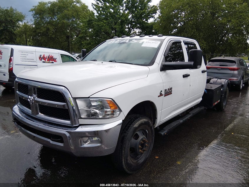 2017 RAM 3500, Front End, IAAI, VIN 3C7WRTCL5HG552756 — photo 2