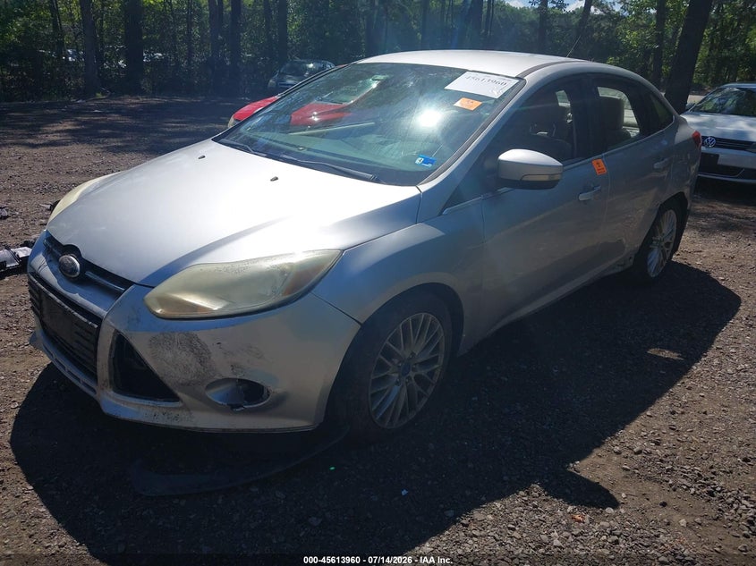 Vin: 1fahp3h29cl172963, lot: 46112410, ford focus sel 20122