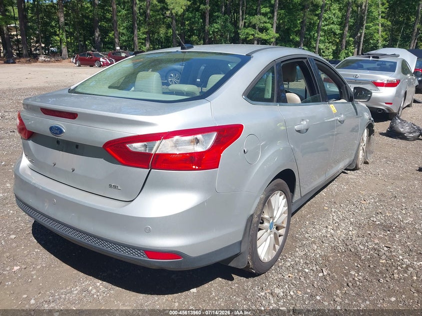 Vin: 1fahp3h29cl172963, lot: 46112410, ford focus sel 20124