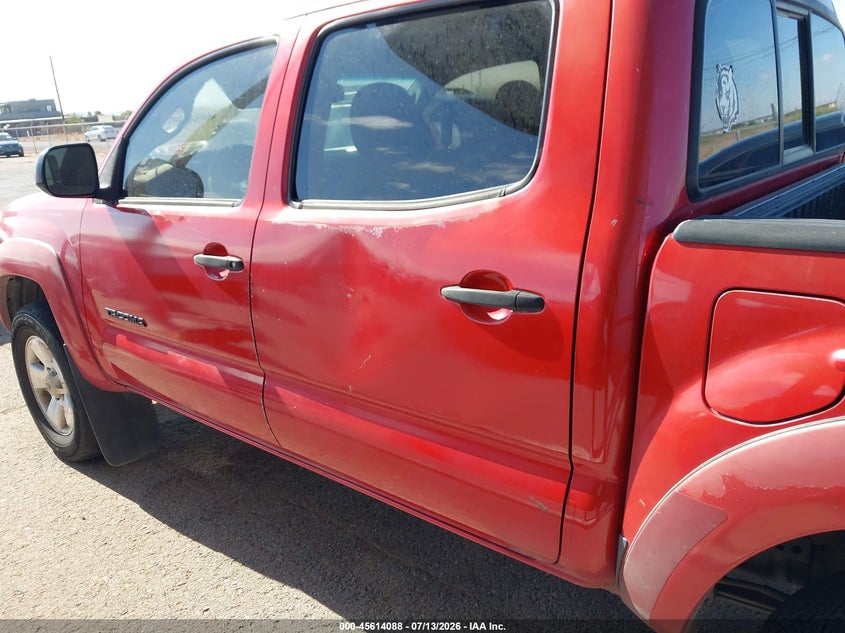 2012 TOYOTA TACOMA auction photo 6