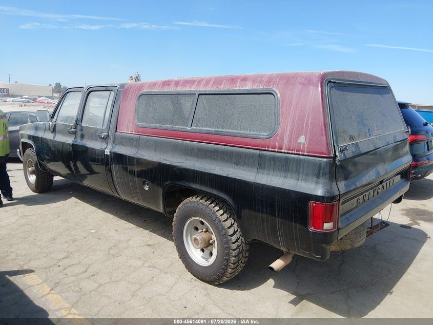 1990 CHEVROLET R3500 auction photo 3