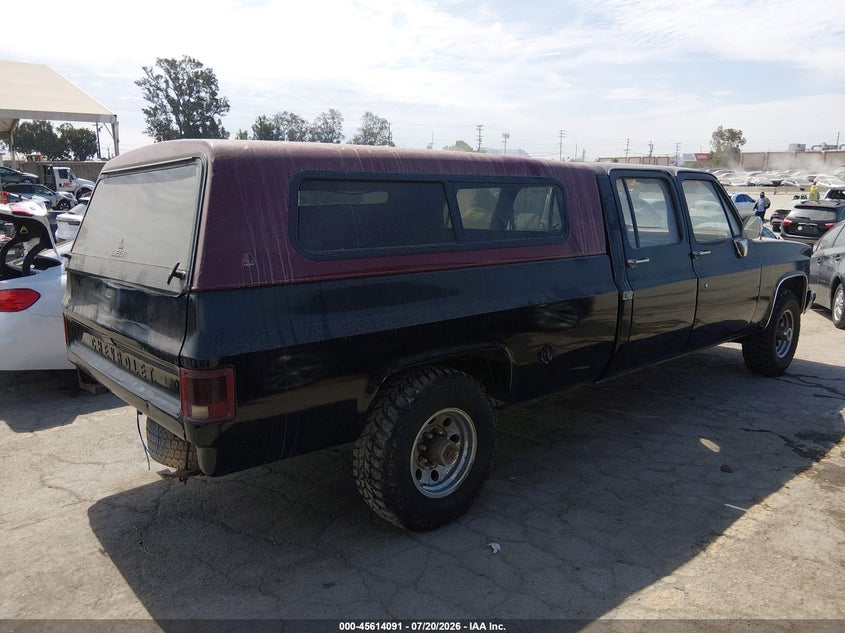 1990 CHEVROLET R3500 auction photo 4