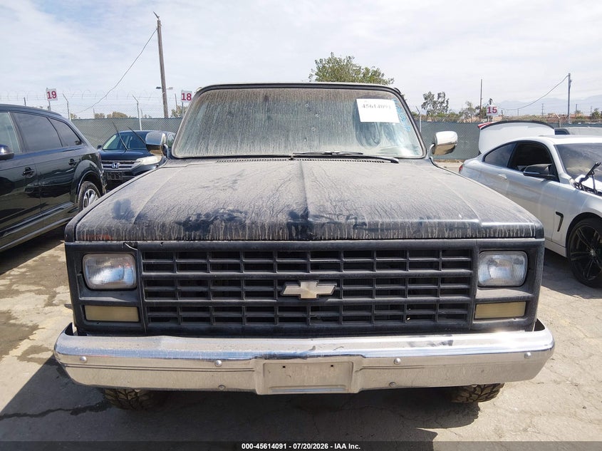 1990 CHEVROLET R3500 auction photo 6