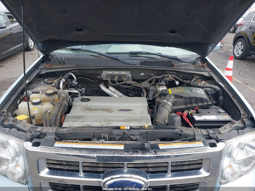 AtlanticExpress - Ford Escape Hybrid