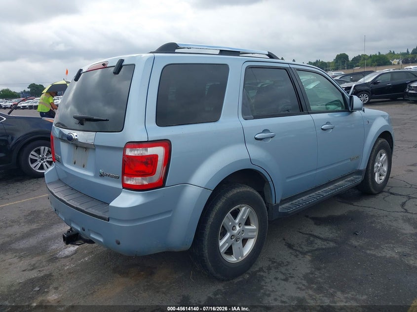 AtlanticExpress - Ford Escape Hybrid