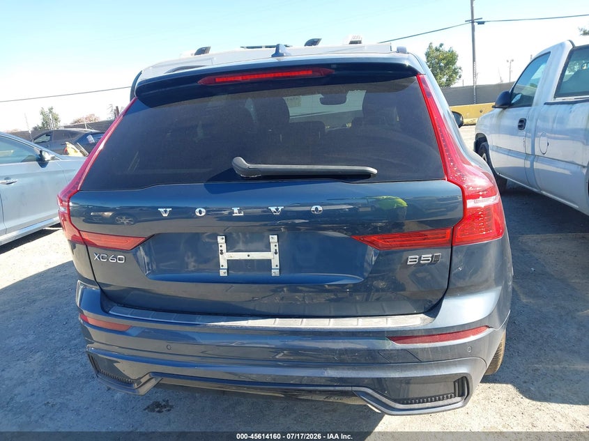 2022 Volvo Xc60 B5 R-Design VIN: YV4L12RM0N1954421 Lot: 45614160