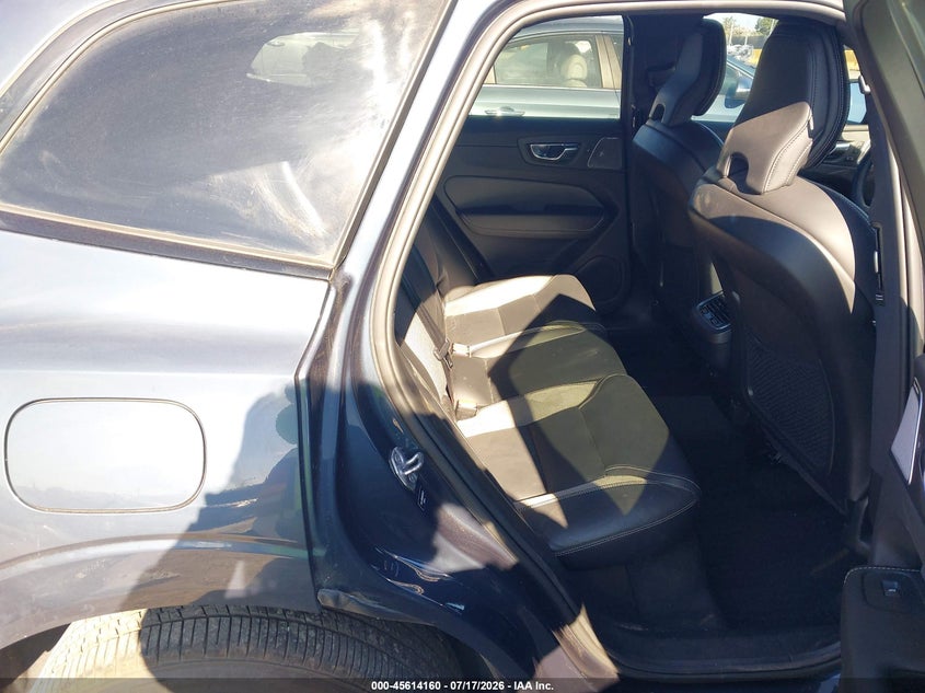 2022 Volvo Xc60 B5 R-Design VIN: YV4L12RM0N1954421 Lot: 45614160