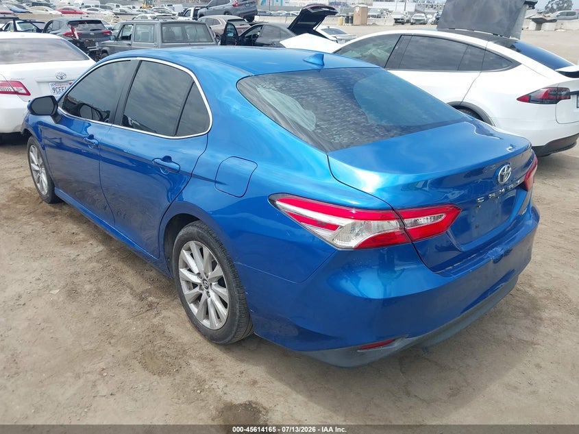 2019 TOYOTA CAMRY auction photo 3