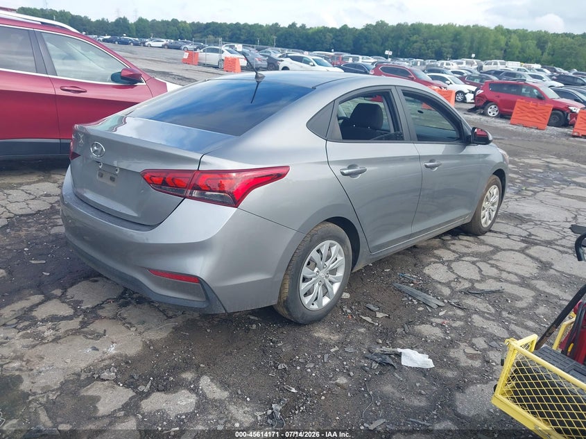 2022 HYUNDAI ACCENT auction photo 4