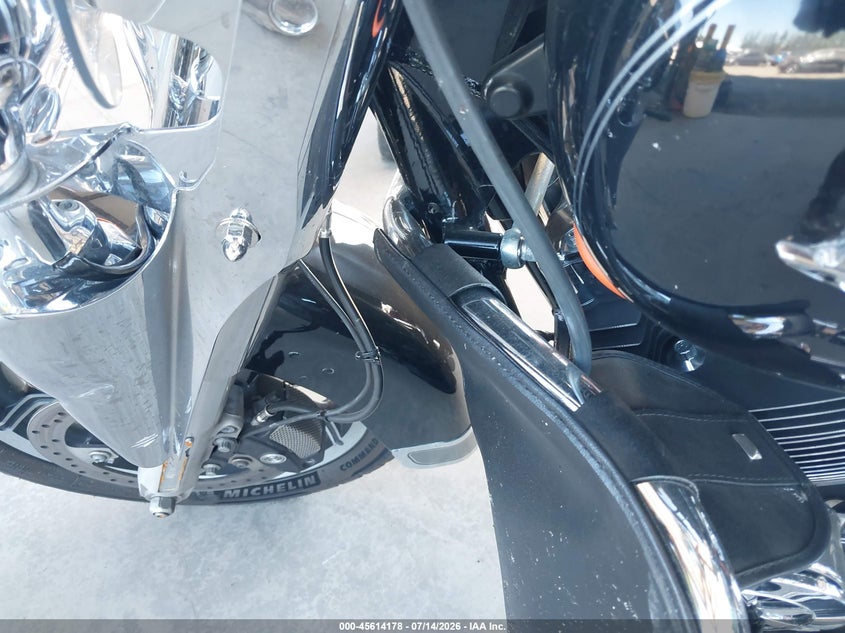2014 Harley-Davidson Flhr Road King VIN: 1HD1FBM17EB627399 Lot: 45614178