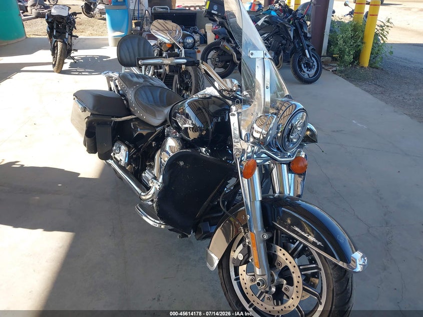 2014 Harley-Davidson FLHR