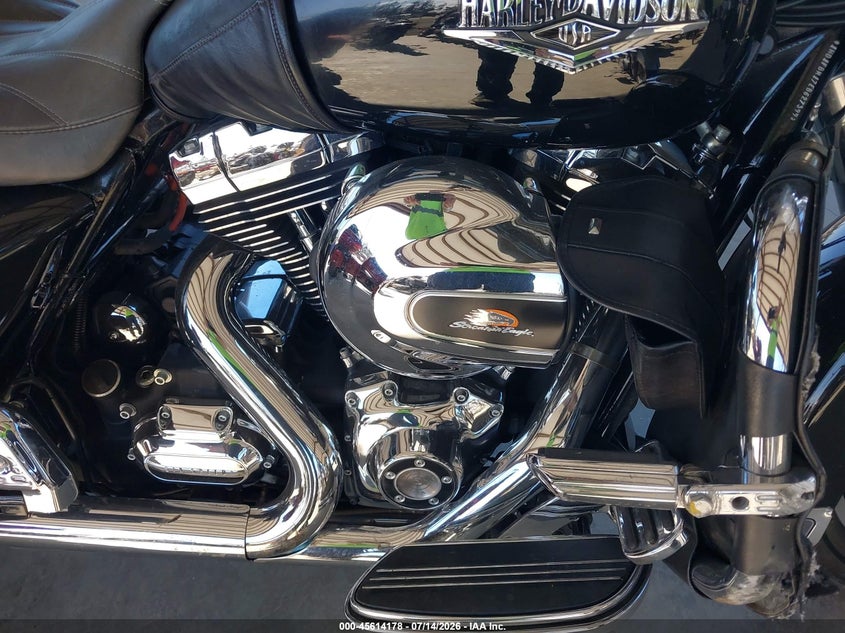 2014 Harley-Davidson Flhr Road King VIN: 1HD1FBM17EB627399 Lot: 45614178