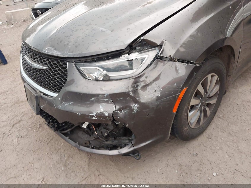 2021 CHRYSLER PACIFICA auction photo 6
