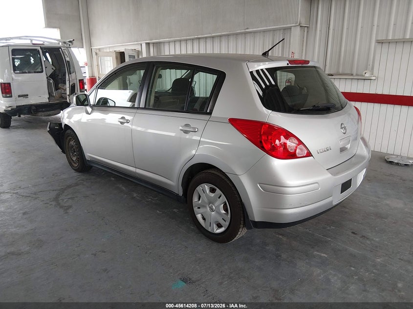 Vin: 3n1bc1cp8bl411914, lot: 46112658, nissan versa 1.8s 20113
