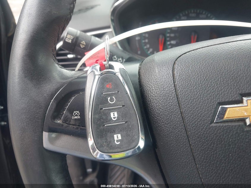 CHEVROLET TRAX 2020 VIN KL7CJLSB7LB009830