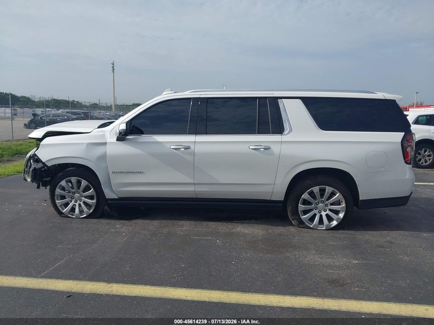 CHEVROLET SUBURBAN - zdjęcie 15