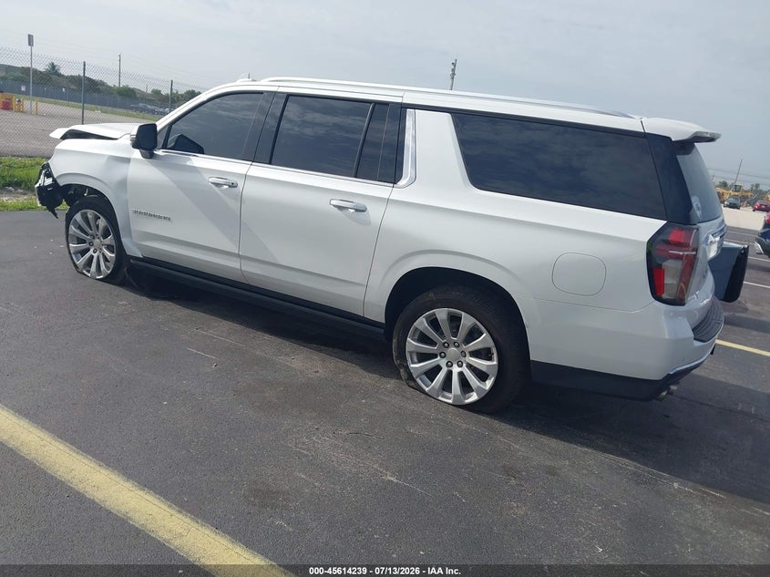 CHEVROLET SUBURBAN - zdjęcie 3