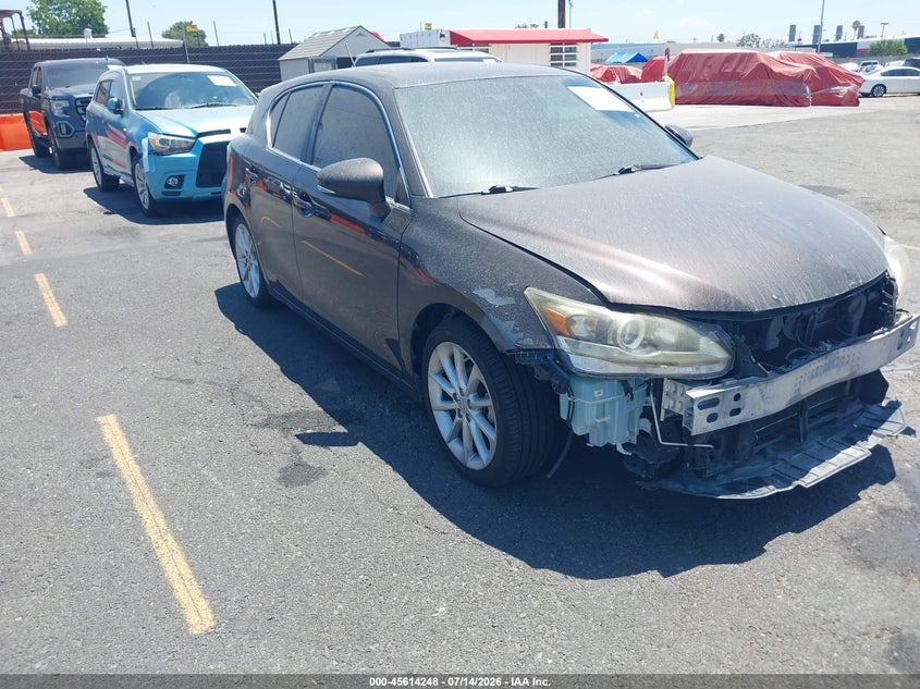 2011 Lexus Ct 200H Premium VIN: JTHKD5BH7B2042152 Lot: 45614248