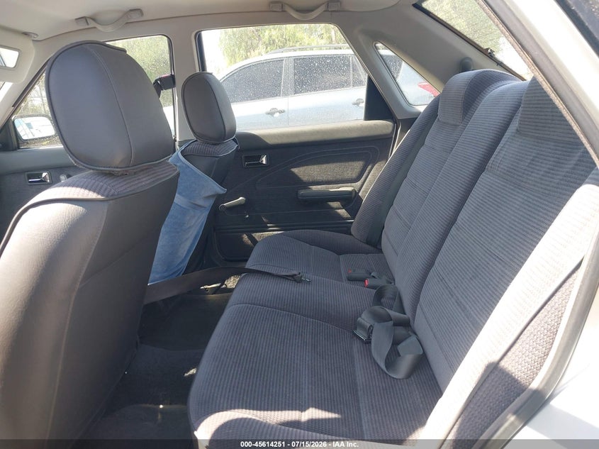 1991 Mazda 626 Dx/Lx VIN: 1YVGD22B2M5119670 Lot: 45614251