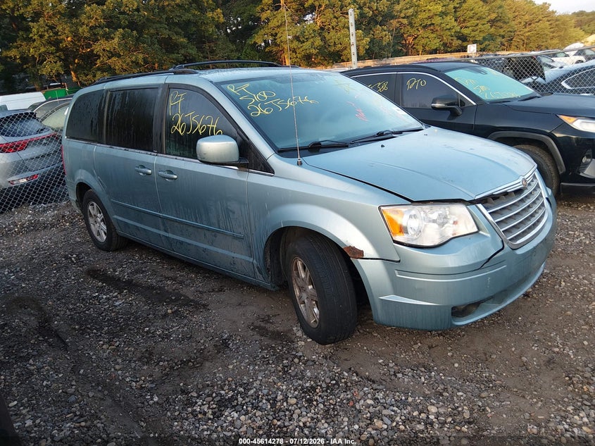 2008 Chrysler Town & Country Touring