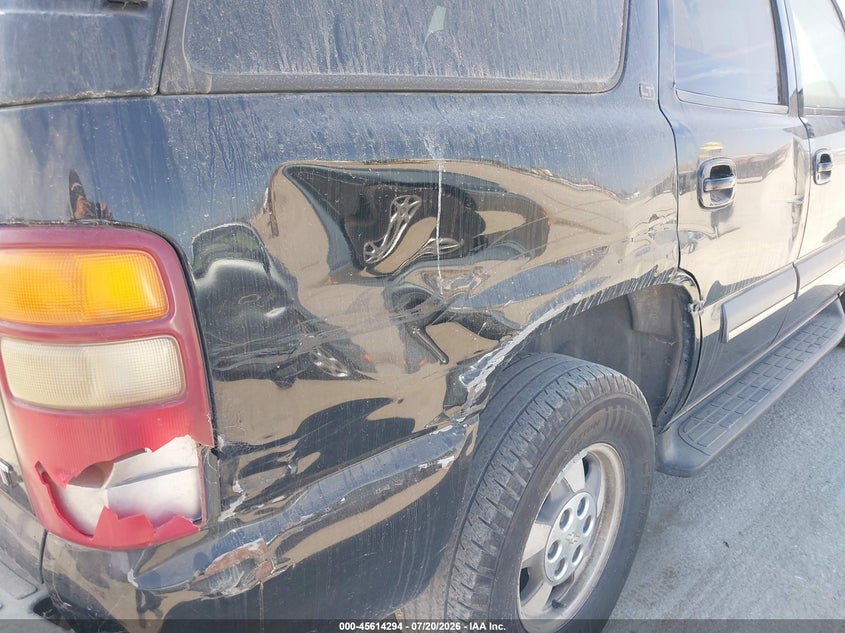 2003 CHEVROLET TAHOE auction photo 6