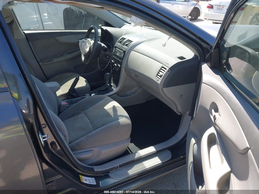 2009 TOYOTA COROLLA auction photo 5