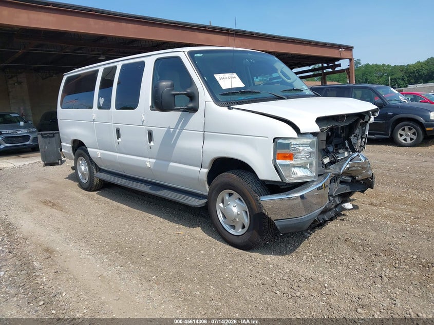 2011 Ford E-350 Super Duty