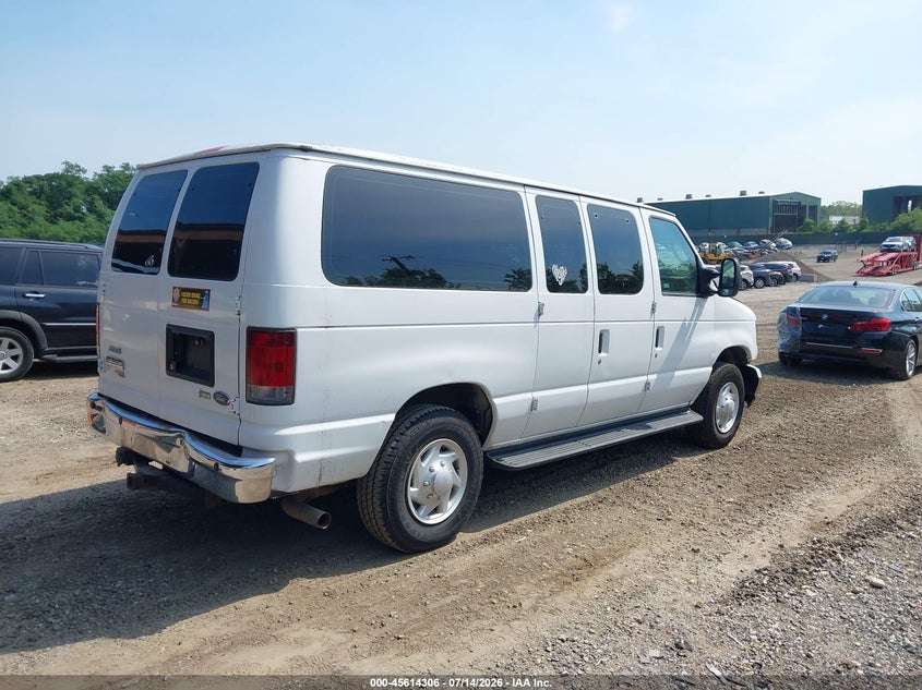 2011 FORD E-350 SUPER DUTY auction photo 4
