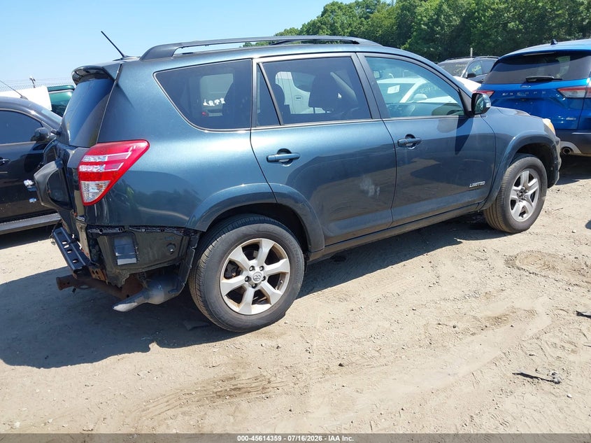 2011 TOYOTA RAV4 auction photo 3