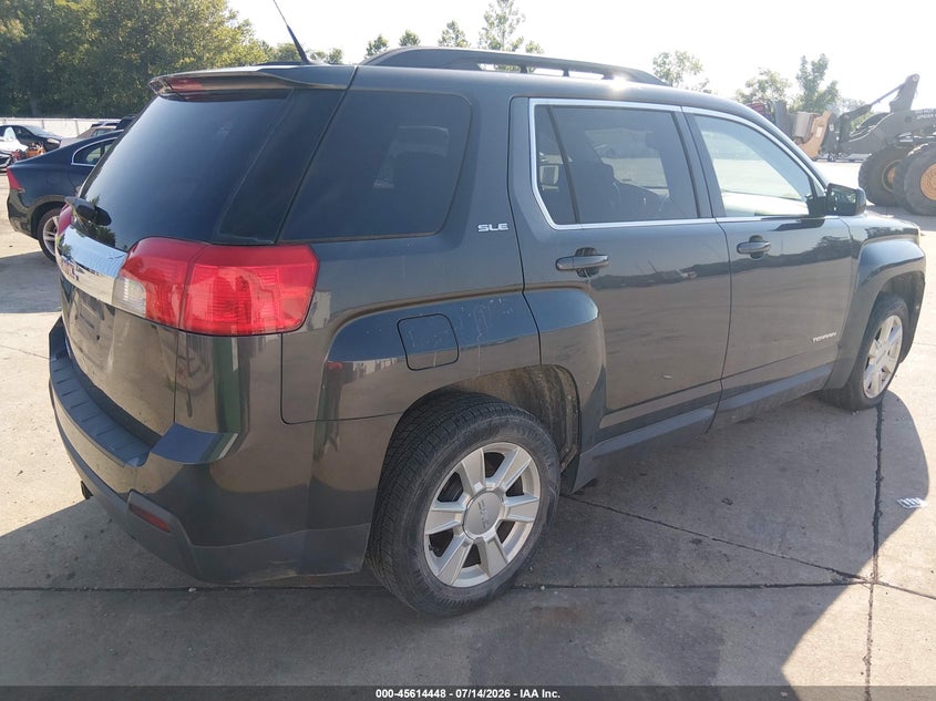 2010 GMC TERRAIN auction photo 4