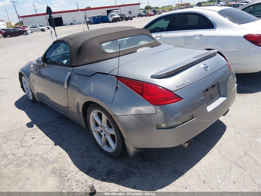 2004 NISSAN 350Z auction photo 3