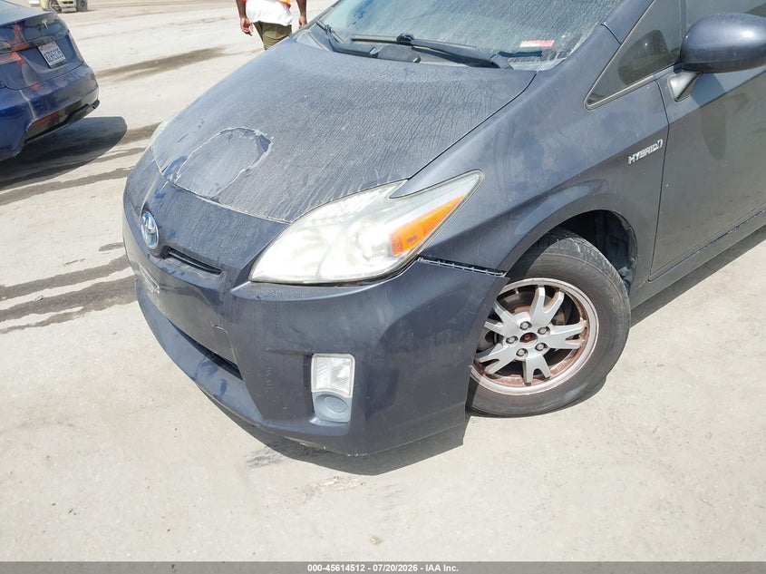 2011 TOYOTA PRIUS auction photo 6