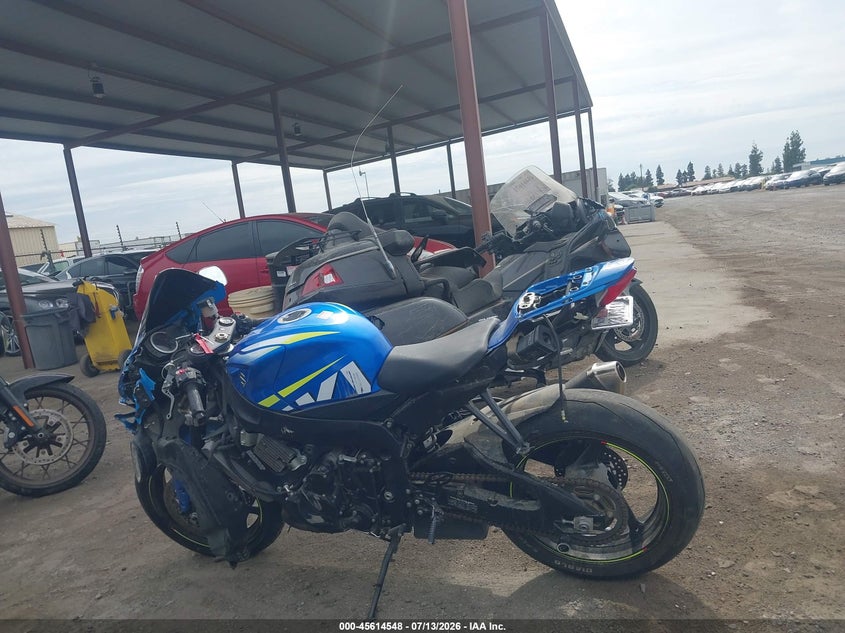 2015 Suzuki Gsx-R600 VIN: JS1GN7FAXF2101014 Lot: 45614548
