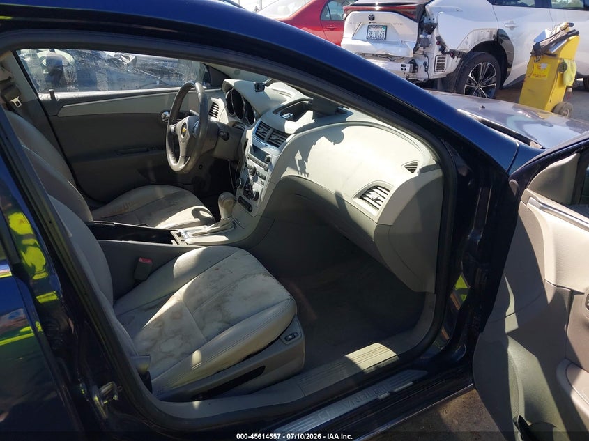 2011 CHEVROLET MALIBU auction photo 5