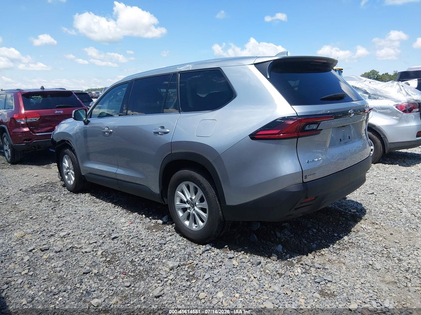 2025 TOYOTA GRAND HIGHLANDER auction photo 3
