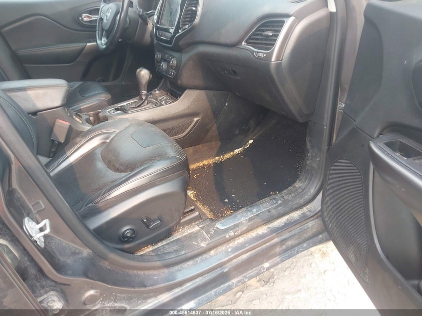 2019 JEEP CHEROKEE auction photo 5