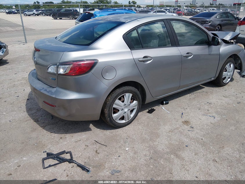 Vin: jm1bl1u75d1760051, lot: 46113142, mazda mazda3 i sport 20134