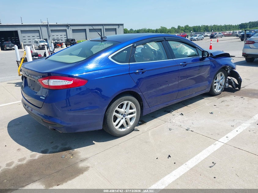2015 FORD FUSION auction photo 4