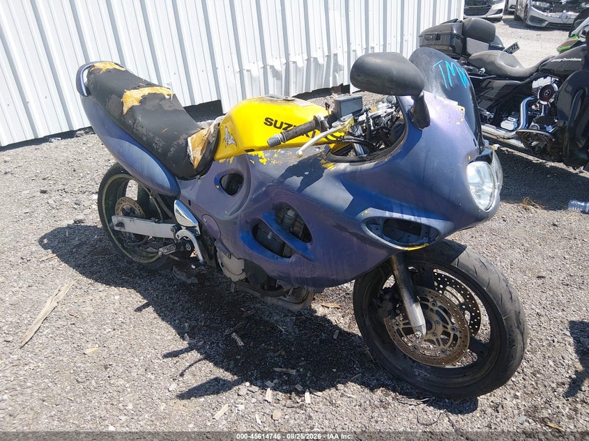 SUZUKI GSX600 2002