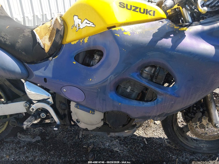 2002 SUZUKI GSX600 auction photo 8