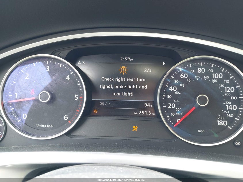 2016 Volkswagen Touareg Tdi Executive VIN: WVGEP9BPXGD004877 Lot: 45614749