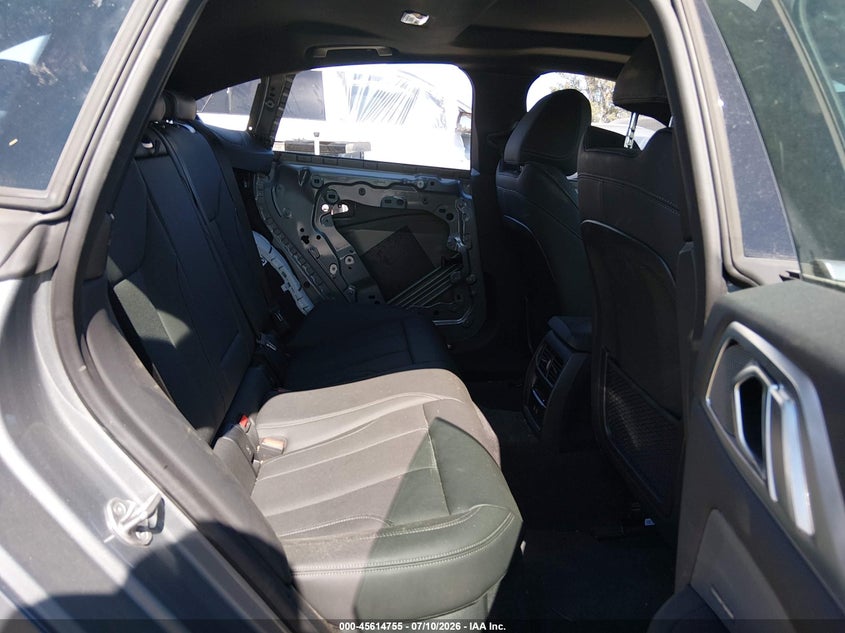 2023 BMW I4 auction photo 8
