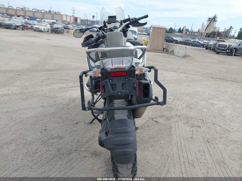 2014 BMW R1200 Gs Adventure VIN: WB10A1200EZ095241 Lot: 45614839