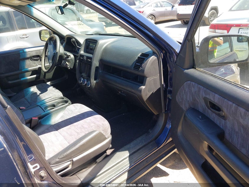 2002 HONDA CR-V auction photo 5