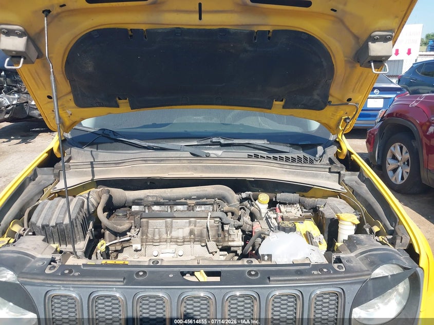 2015 Jeep Renegade Sport VIN: ZACCJBAT8FPC13585 Lot: 45614855